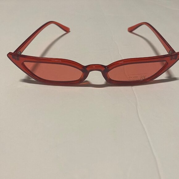 Transparent Ocean Piece Cat Eye Sunglasses Fashion Street Women’s Sunglasses Red - Picture 4 of 9